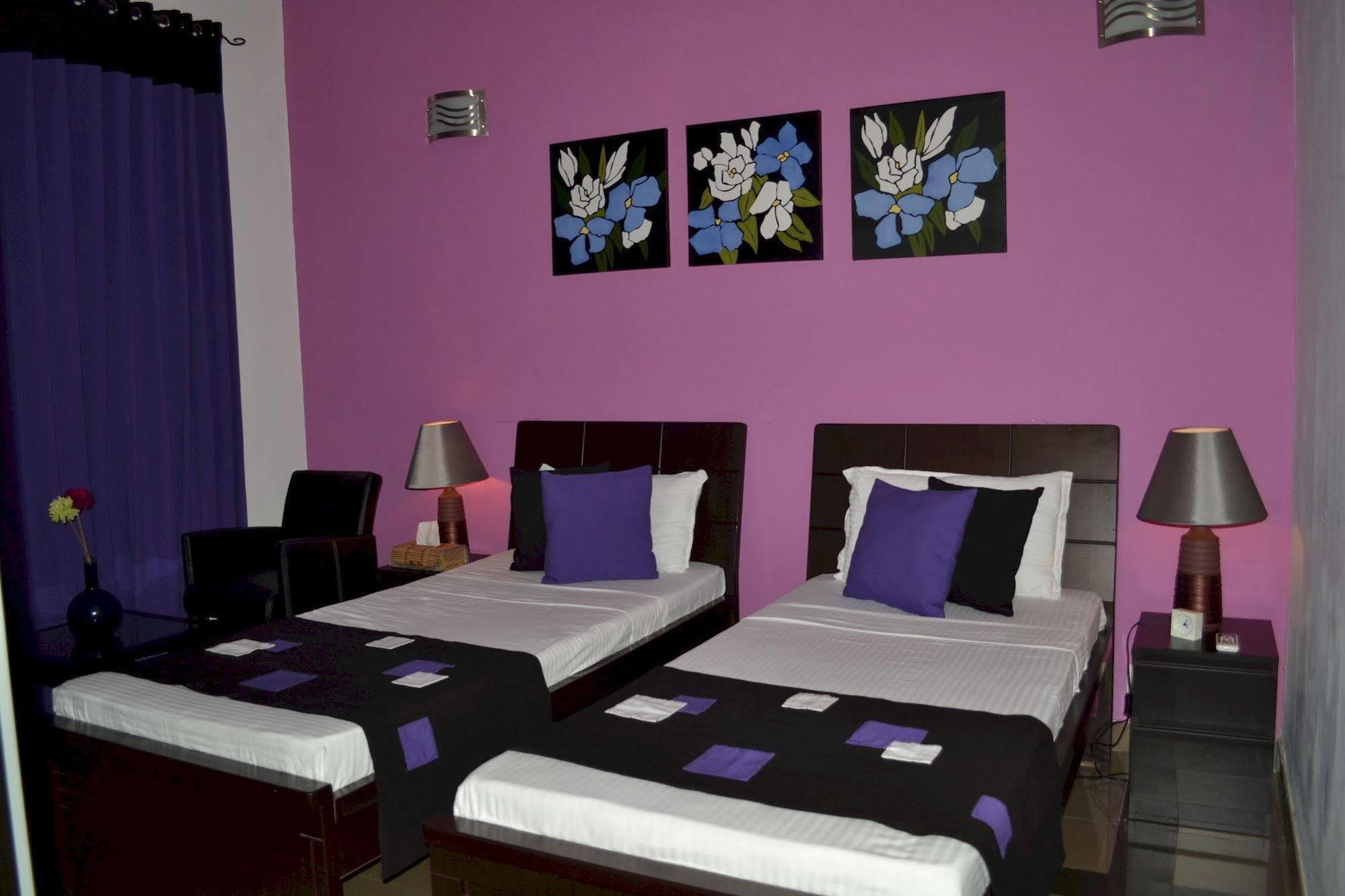 Oyo 437 Amali Residence 努格古达 外观 照片