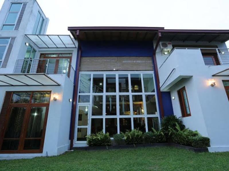 Oyo 437 Amali Residence 努格古达 外观 照片