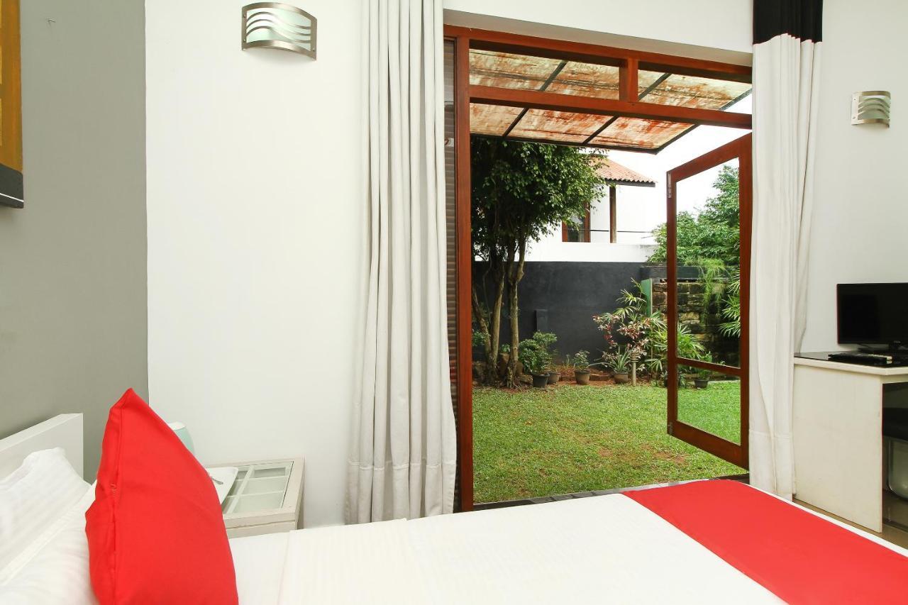 Oyo 437 Amali Residence 努格古达 外观 照片